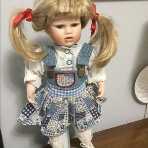🧸 80’s  Porcelain PONYTAIL PATCHWORK Doll Cutie Milestone 16”
